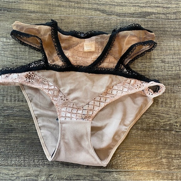 For Love & Lemon High-Waisted Panties Size Small - Picture 13 of 13
